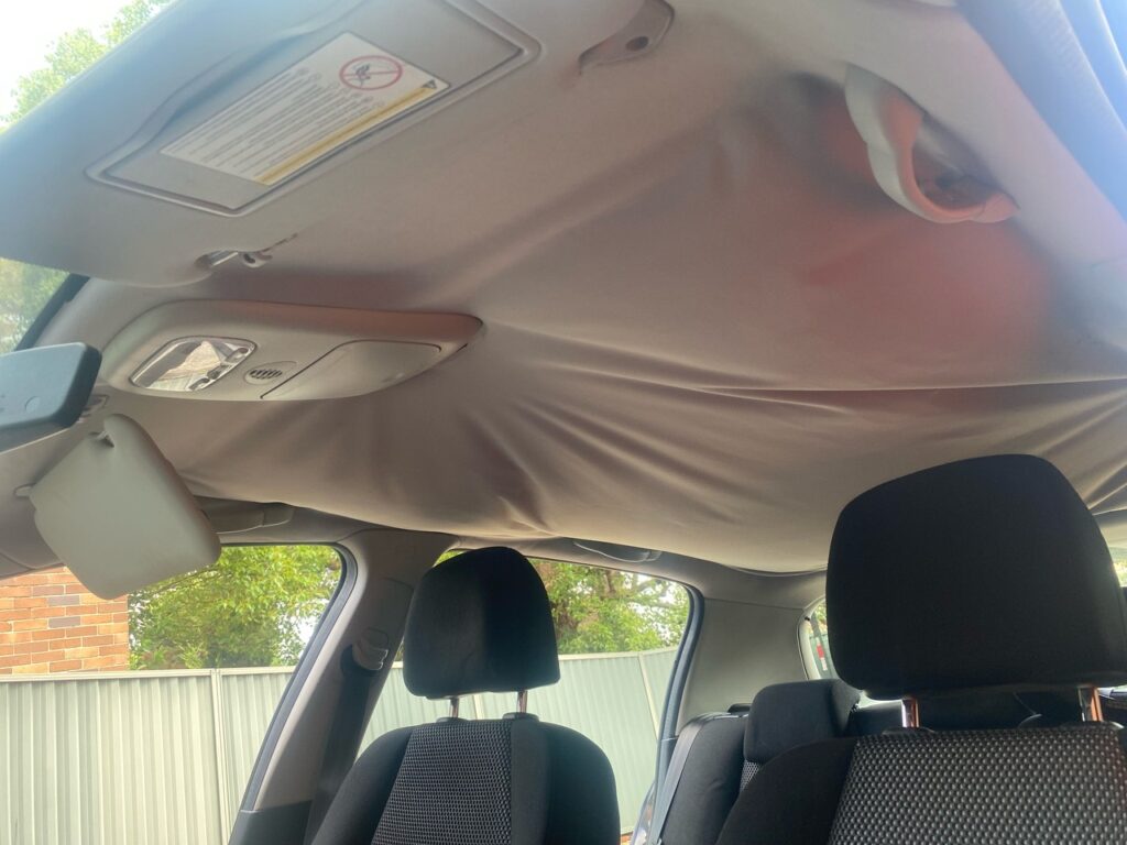 Sagging Peugeot 307 2007 Wagon Roof Lining