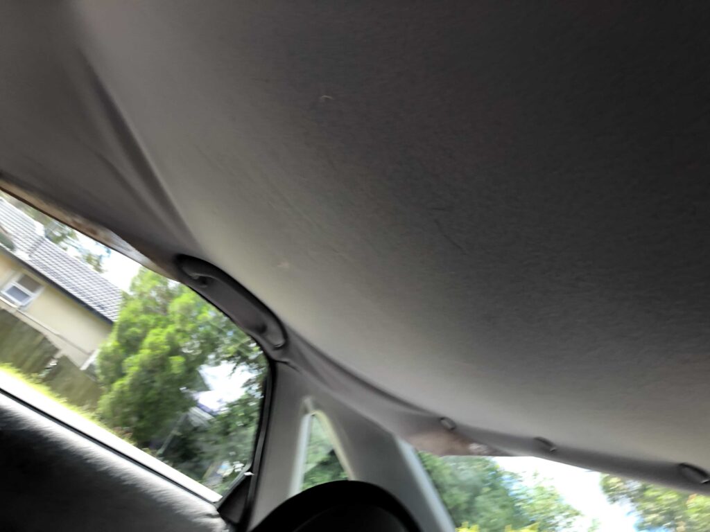 Toyota Avalon 2003 headlining Replacement (3)
